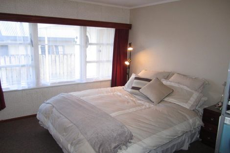 Photo of property in 1/10 Tralee Place, Hillcrest, Hamilton, 3216