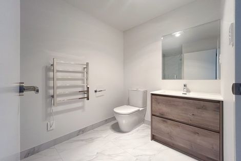 Photo of property in 8 Hokoteta Street, Mount Wellington, Auckland, 1062