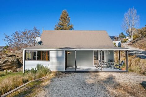 Photo of property in 7 Kamaka Crescent, Bridge Hill, Alexandra, 9320