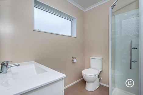 Photo of property in 224 Mark Avenue, Grenada Village, Wellington, 6037