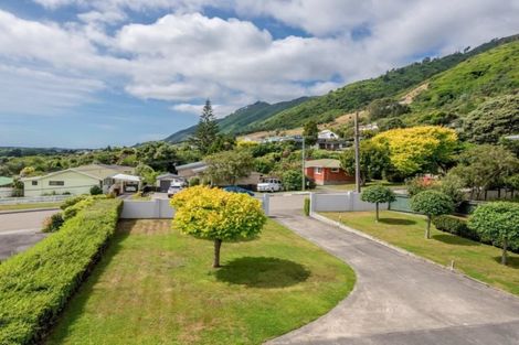 Photo of property in 4 Kaka Street, Waikanae, 5036