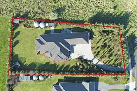 Photo of property in 9 Coach Road, Kingseat, Papakura, 2580