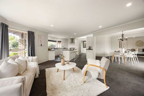 Photo of property in 4 Longwood Place, Harrowfield, Hamilton, 3210