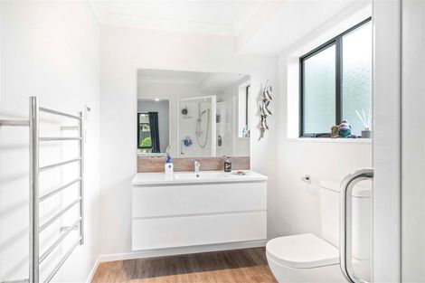 Photo of property in 10 John Morel Place, Parklands, Christchurch, 8083