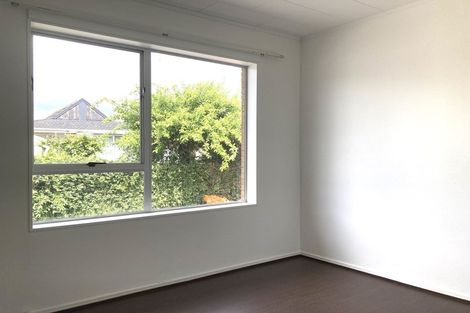 Photo of property in 1/43 Blacklock Avenue, Henderson, Auckland, 0612