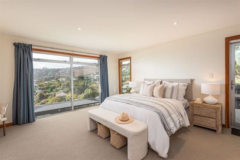 Photo of property in 25 Challenger Lane, Redcliffs, Christchurch, 8081