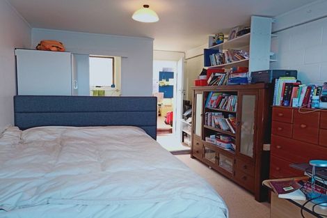 Photo of property in 1/166 Fisher Parade, Farm Cove, Auckland, 2012