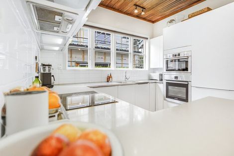 Photo of property in 15 Tamihana Avenue, Fairfield, Hamilton, 3214