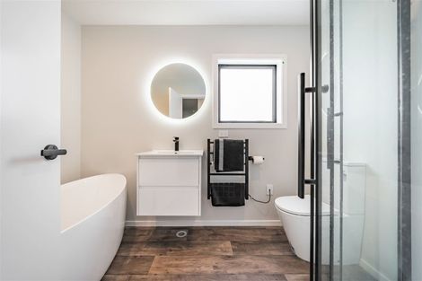 Photo of property in 42d Moeraki Road, Maoribank, Upper Hutt, 5018