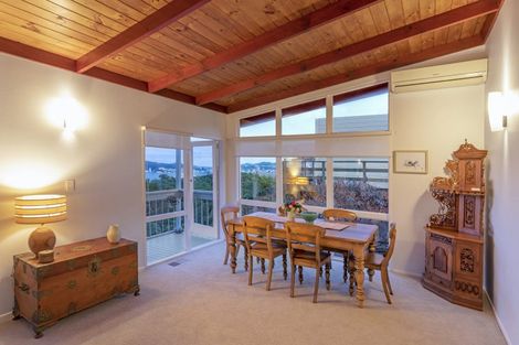 Photo of property in 14 Tensing Place, Khandallah, Wellington, 6035