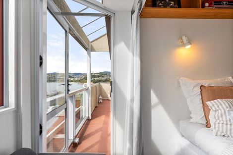 Photo of property in 81 Seaview Road, Paremata, Porirua, 5024