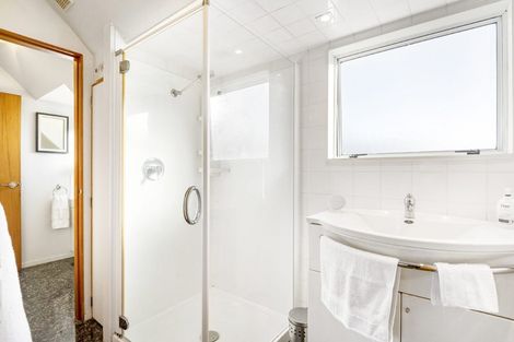 Photo of property in 2/1 Argyle Road, Browns Bay, Auckland, 0630