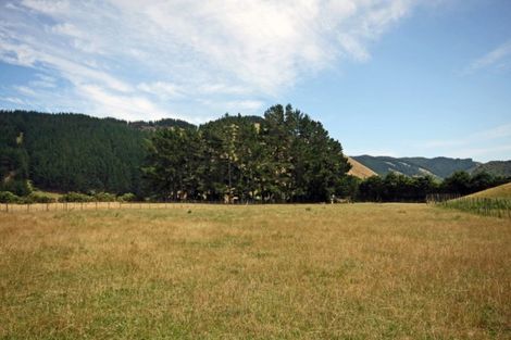 Photo of property in 156 Akatarawa Road, Reikorangi, Waikanae, 5391