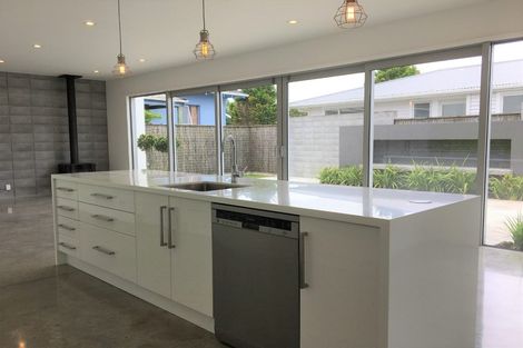 Photo of property in 22 Kelly Street, Inglewood, 4330