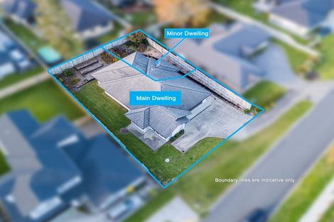 Photo of property in 12 Lockyer Road, Kumeu, 0810