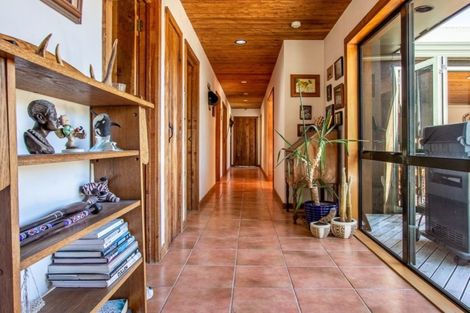 Photo of property in 37 Kents Road, Reikorangi, Waikanae, 5391