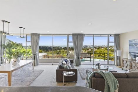 Photo of property in 10 Bragato Place, Chatswood, Auckland, 0626