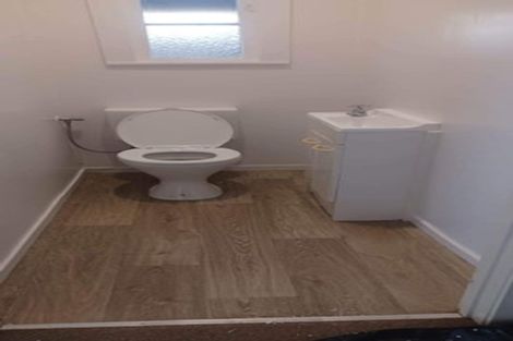 Photo of property in 274 Royal Road, Massey, Auckland, 0614