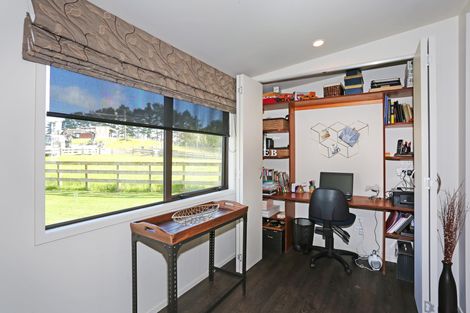 Photo of property in 110 Reid Road, Glenbrook, Waiuku, 2681