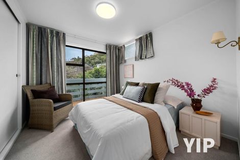 Photo of property in 11 Kau Kau Way, Ngaio, Wellington, 6035