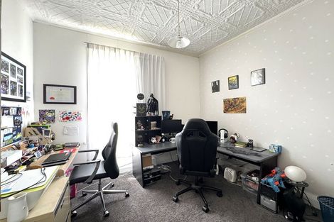 Photo of property in 64 James Street, Balclutha, 9230