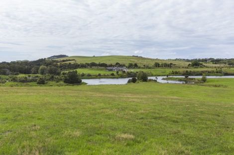 Photo of property in 52 Robert Hastie Drive, Mangawhai, 0573