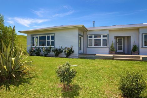 Photo of property in 30 Kawera Road, Pukehamoamoa, Hastings, 4179
