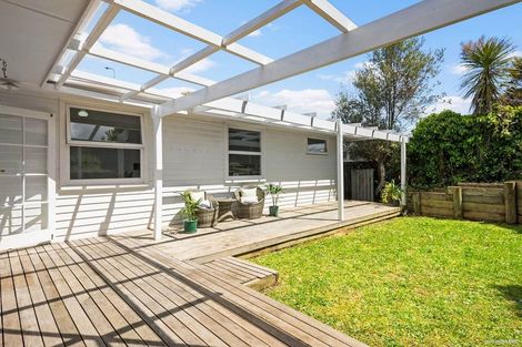 Photo of property in 71 Monarch Avenue, Hillcrest, Auckland, 0627