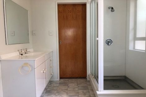 Photo of property in 32 Esmonde Road, Takapuna, Auckland, 0622