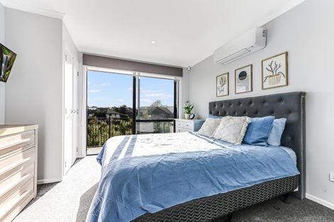 Photo of property in 18 Te Tiireke Drive, Glenview, Hamilton, 3206