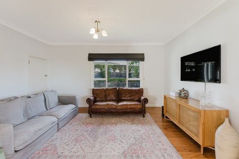 Photo of property in 384 Devon Street West, Lynmouth, New Plymouth, 4310