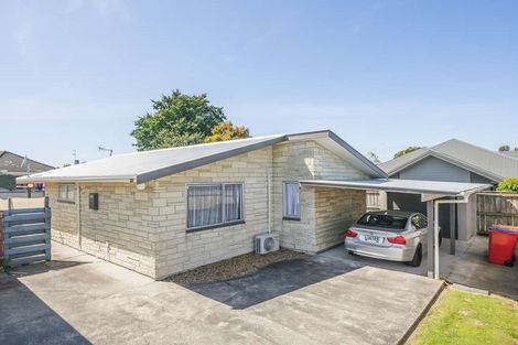 Photo of property in 56c Weston Avenue, Roslyn, Palmerston North, 4414