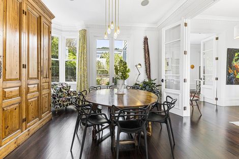 Photo of property in 89 Brougham Street, Mount Victoria, Wellington, 6011