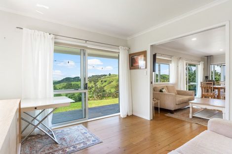 Photo of property in 210 Wentworth Valley Road, Whangamata, 3691