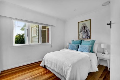 Photo of property in 76b South Road, Blagdon, New Plymouth, 4310