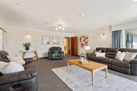 Photo of property in 4 Sandstrom Grove, Feilding, 4702