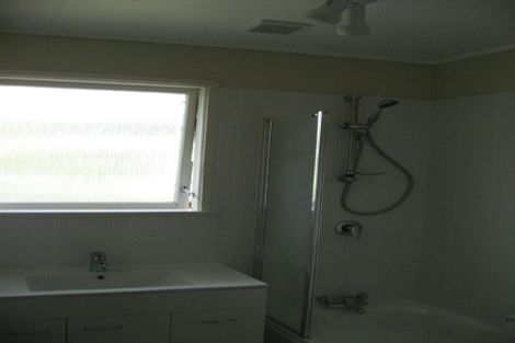 Photo of property in 1 Kintara Drive, Massey, Auckland, 0614