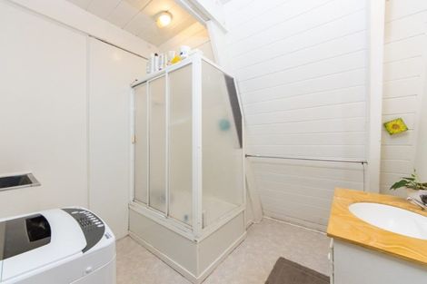 Photo of property in 2/44 Castleton Street, Birkdale, Auckland, 0626