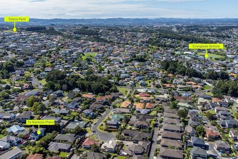Photo of property in 1/7 Banksia Place, Goodwood Heights, Auckland, 2105
