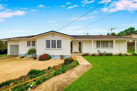Photo of property in 73 Parkes Avenue, Saint Johns Hill, Whanganui, 4501