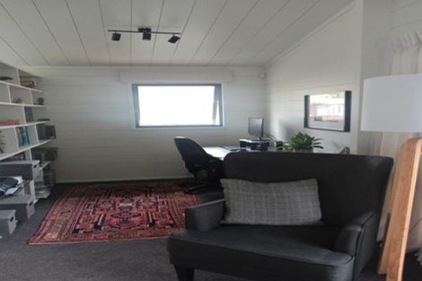 Photo of property in 17 Chablis Place, Henderson, Auckland, 0612