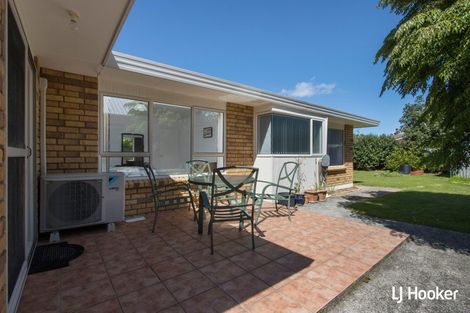 Photo of property in 87 Beach Road, Waihi Beach, 3611