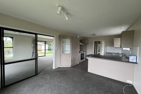 Photo of property in 18 Resolution Place, Bryndwr, Christchurch, 8053