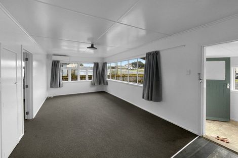 Photo of property in 61 Strange Street, Waitara, 4320