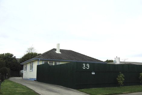 Photo of property in 39 Marlowe Street, Stoke, Nelson, 7011