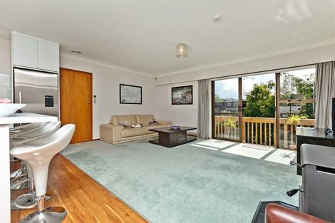 Photo of property in 35 Stapleford Crescent, Browns Bay, Auckland, 0630