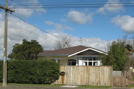 Photo of property in 18 Francis Drake Street, Waipukurau, 4200