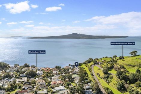Photo of property in 16a Macky Avenue, Devonport, Auckland, 0624