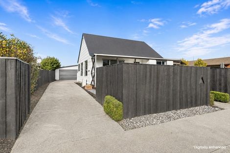 Photo of property in 12 Resolution Place, Bryndwr, Christchurch, 8053