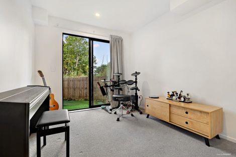 Photo of property in 19/26 Springvale Drive, Fairview Heights, Auckland, 0632